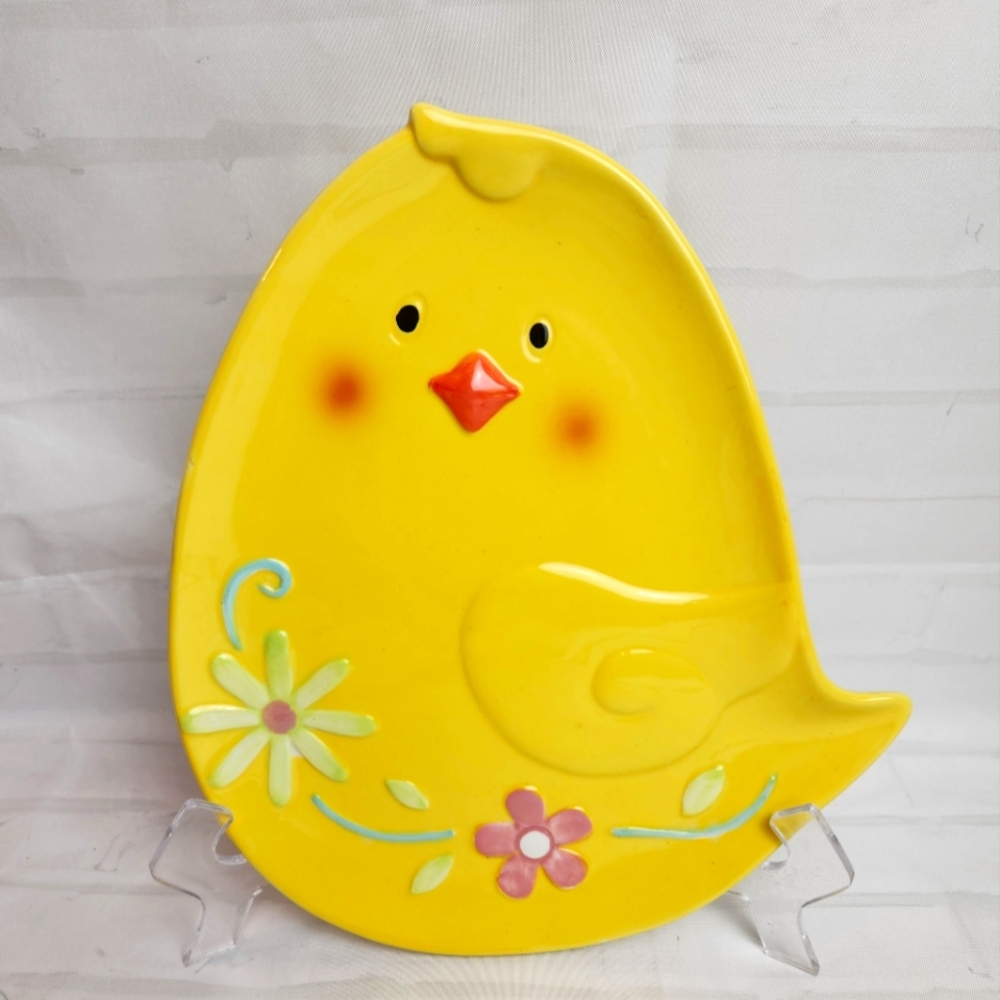 Hobby Lobby Easter Chick plate 10 1/2" X 9 1/4"W NWOT